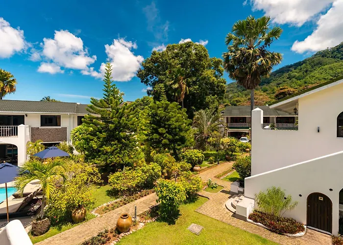 Guest house Sun Properties And Resort Hotel