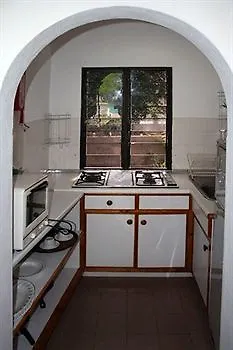 Guest house Sun Properties And Resort Hotel 3*